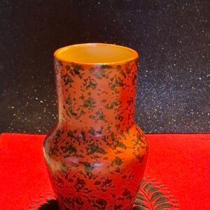 Retro narancs-fekete mázas kerámia váza – Tófej stílus – „Magma” minta (16,5 cm) – 70-es évek