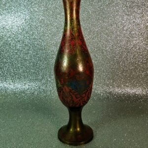Vintage indiai réz szálváza (28 cm) – Kézzel gravírozott és zománcozott – Boho dekoráció