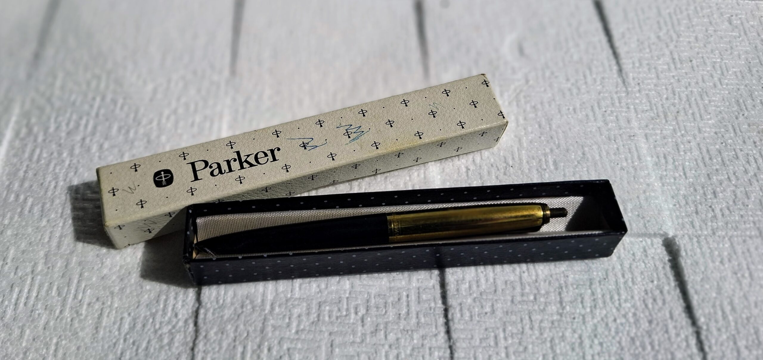 Vintage Parker golyóstoll eredeti díszdobozban – elegáns írószer ritkaság - Image 6