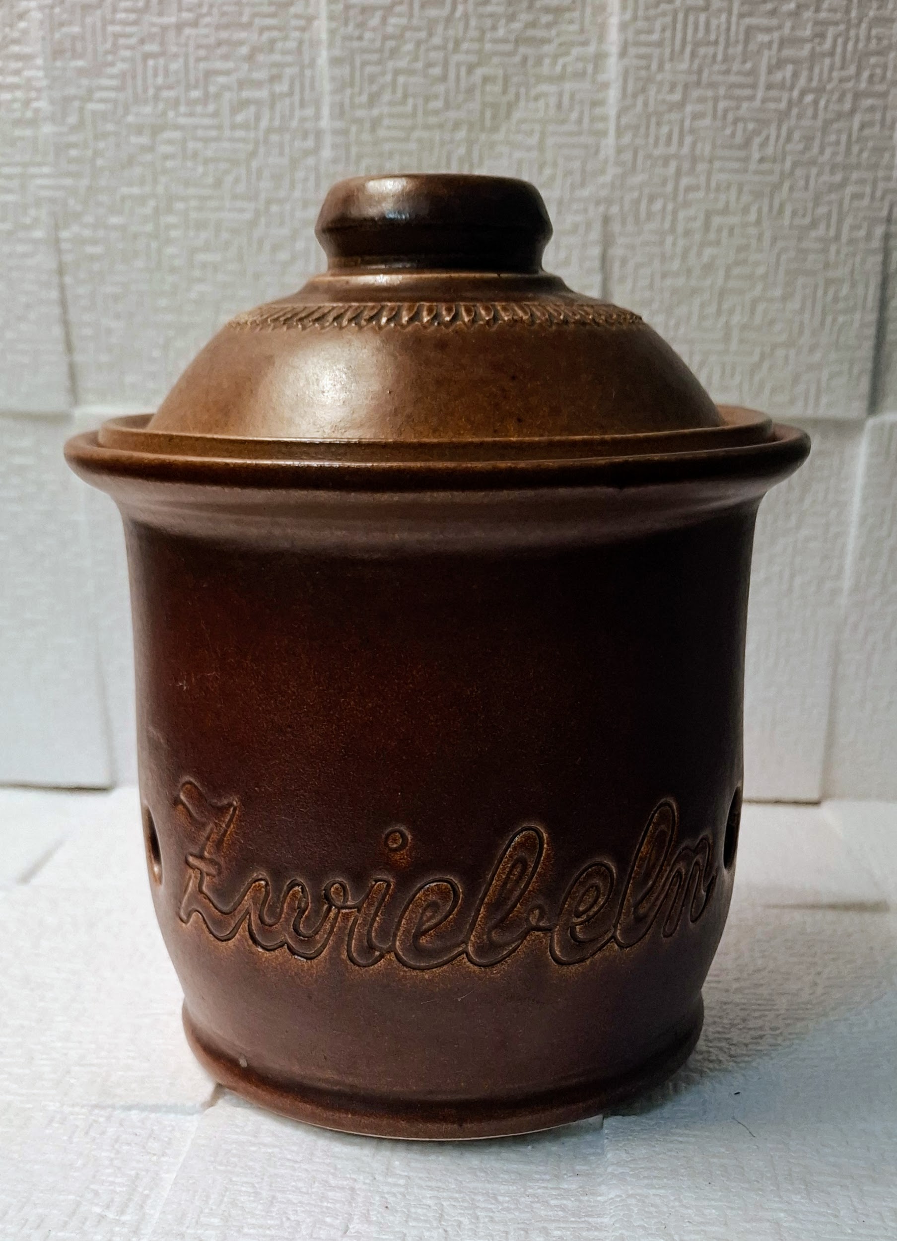 Vintage „Zwiebeln” feliratú német kerámia hagymatároló edény fedéllel - Image 6