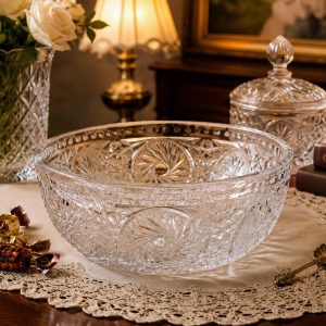 Elegáns kristály szett – váza, kínálótál és fedeles cukortartó egyben