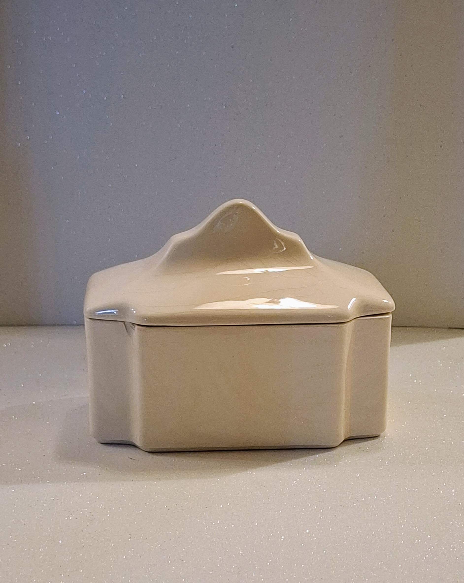 Vintage fajansz vajtartó kacsás mintával – rusztikus konyhai hangulat - Image 7