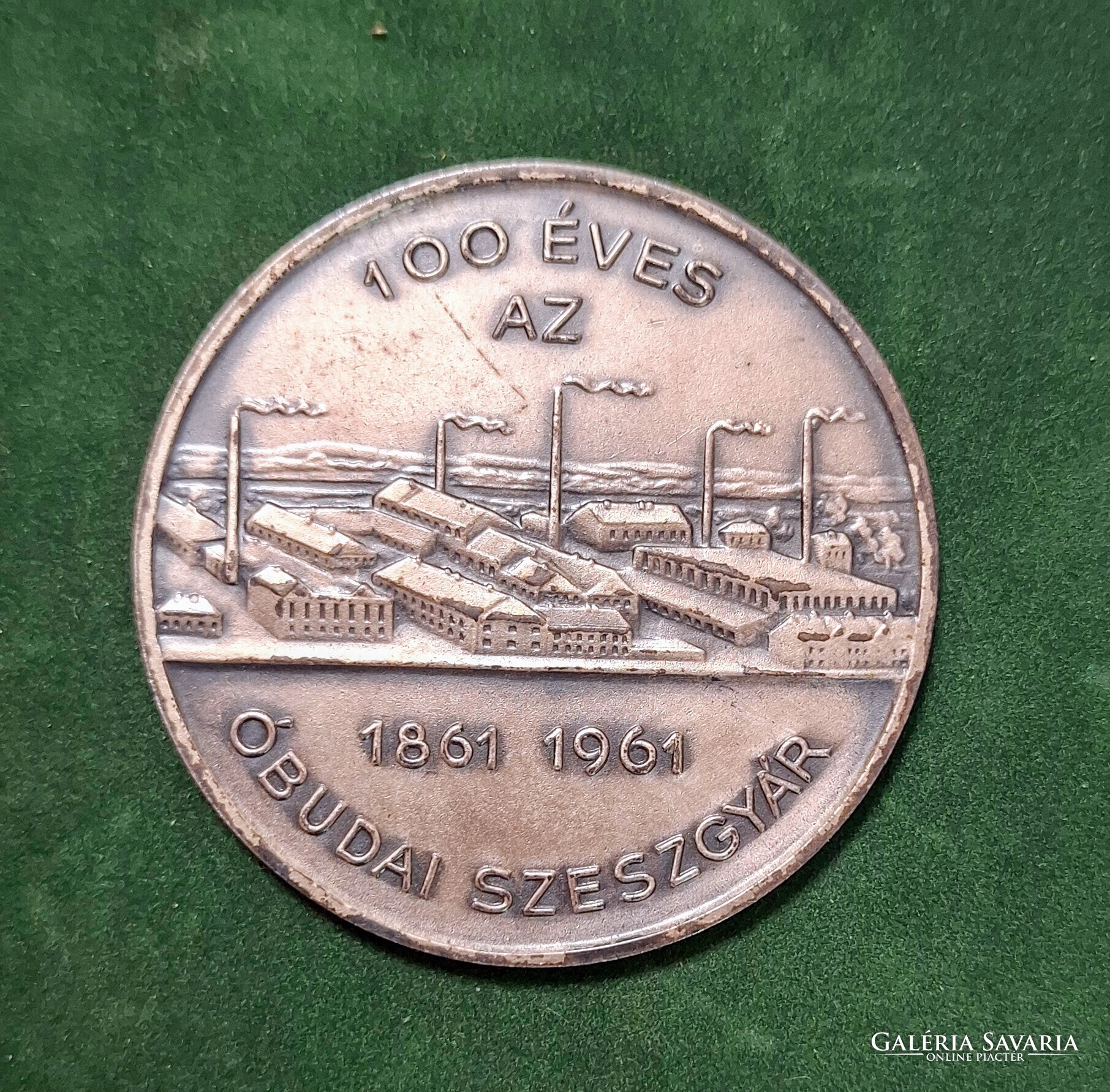 100 éves az Óbudai Szeszgyár – 1961-es ezüstpatinázott bronz emlékérem - Image 2