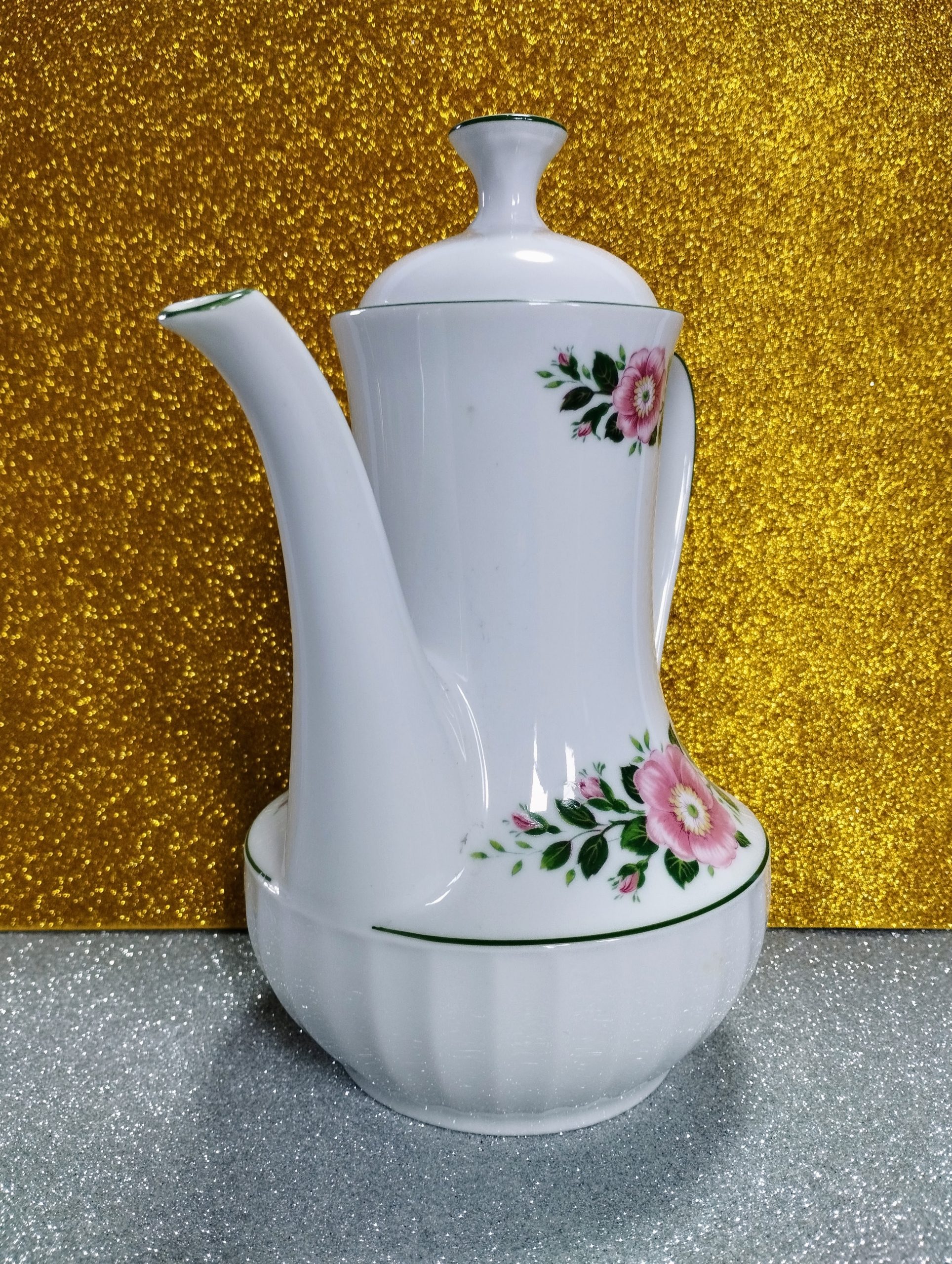 Nyugatnémet Winterling porcelán kávéskanna rózsaszín virágmintával – hajszálrepedéssel - Image 4